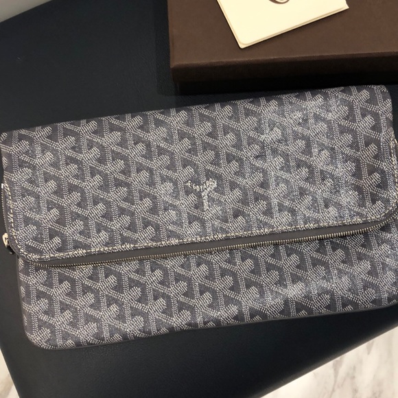 Goyard Sainte Marie Clutch - BAGAHOLICBOY